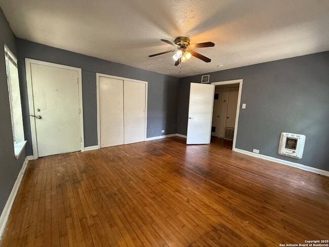 Building Photo - 2057 W Summit Ave.