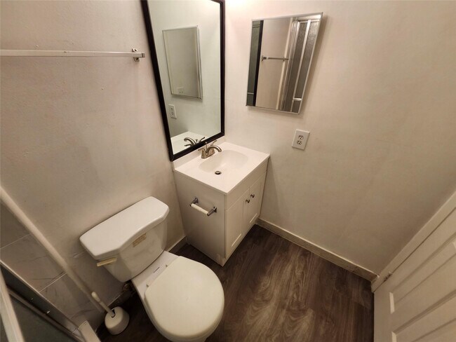 Building Photo - 9421 NW 15th St