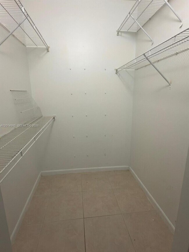 Building Photo - 4508 SW 160th Ave