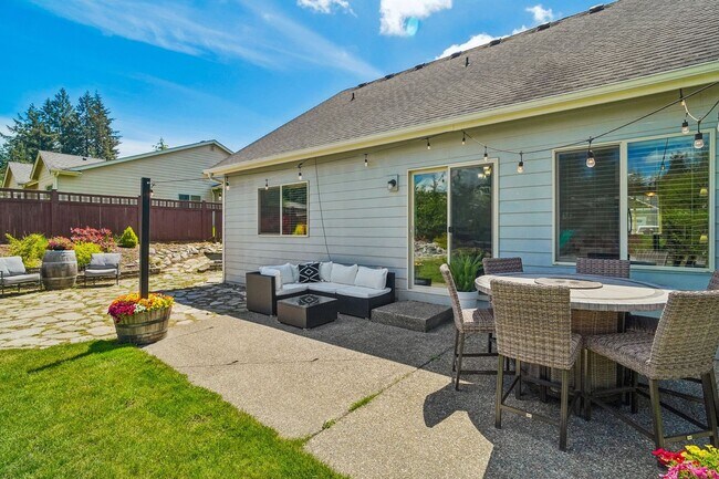 Building Photo - Spacious Port Orchard Home with RV Parking, Bonus Room & Entertainer’s Backyard