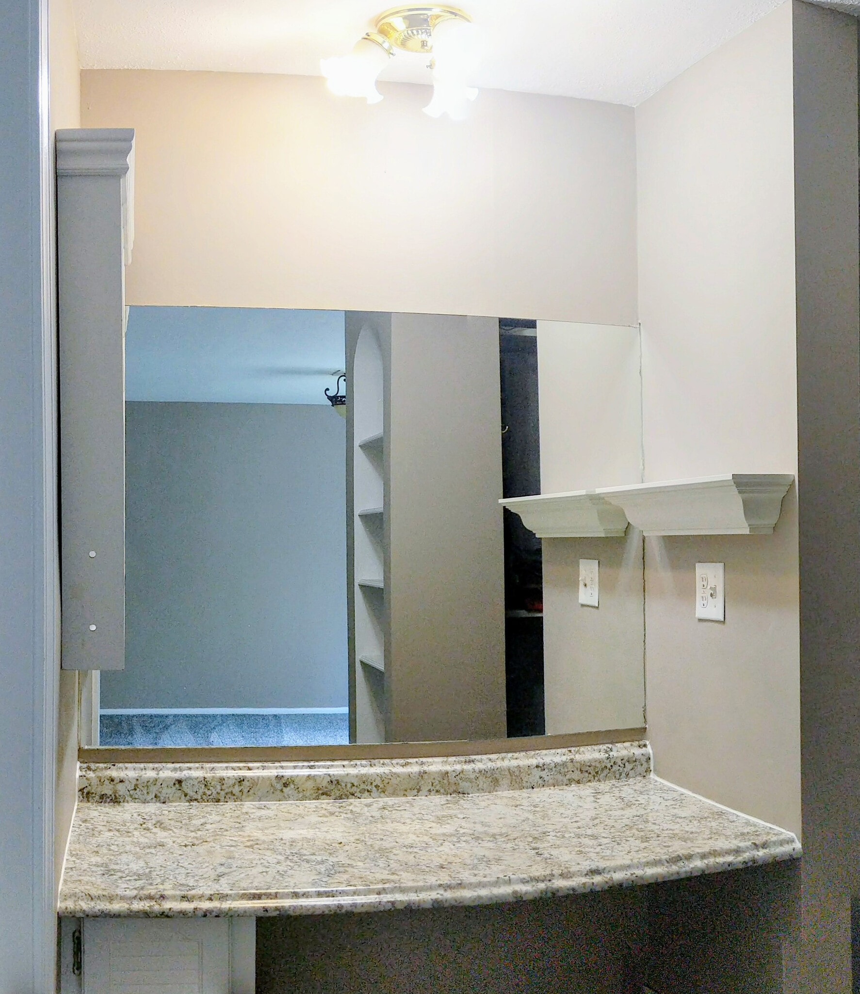 Building Photo - 5395 Harbor Court Dr