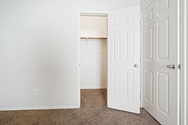 Building Photo - Welcome Home 3-2-2 Melissa ISD