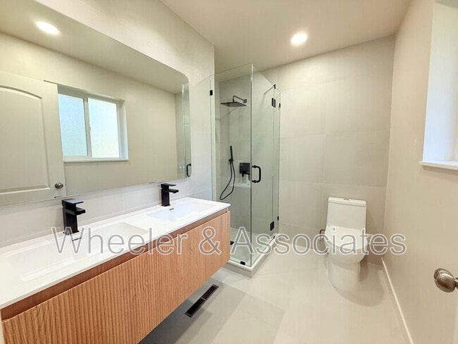 Building Photo - 4131 S Fortuna Way