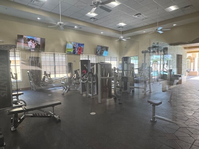 Building Photo - 2 bedroom 2 bathroom Condo In Enclave at C...