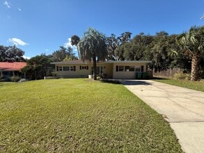 Building Photo - Updated 3BR/2BA Home in Dunnellon – Furnis...