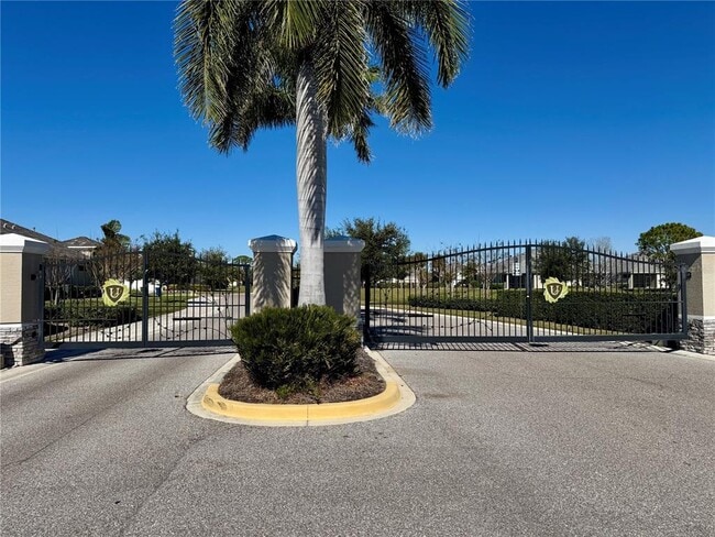 Building Photo - 2921 Trustee Ave