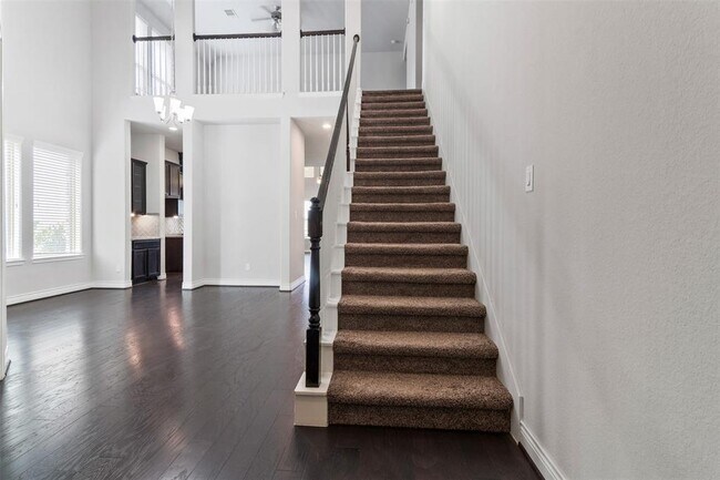 Building Photo - 4926 Thunder Creek Ln