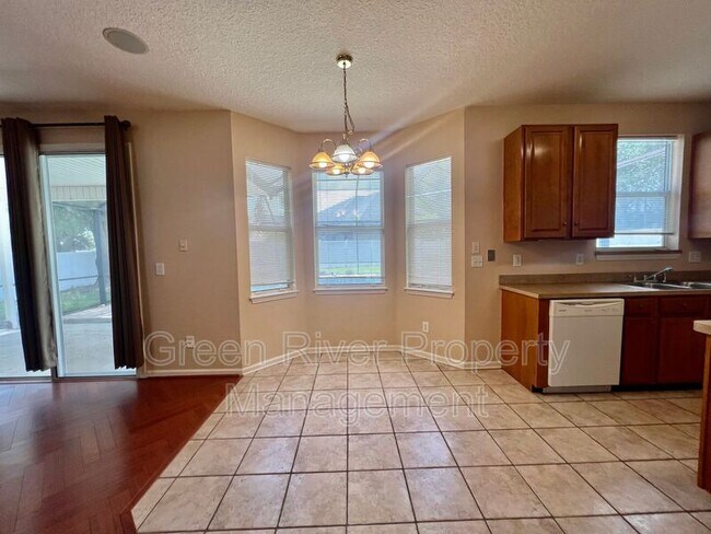 Building Photo - 12576 Arrowleaf Ln