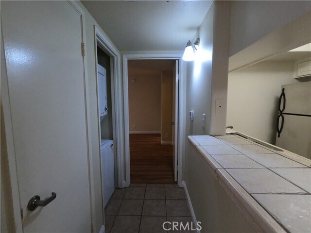 Building Photo - 5060 Kester Ave