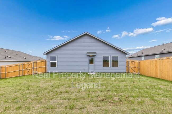 Building Photo - 216 Asterwood Ln