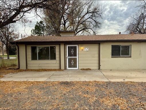 Building Photo - 2 bedroom 1 Bath In Longmont Available NOW!
