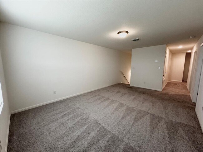 Building Photo - 102 Gemsbok Rd