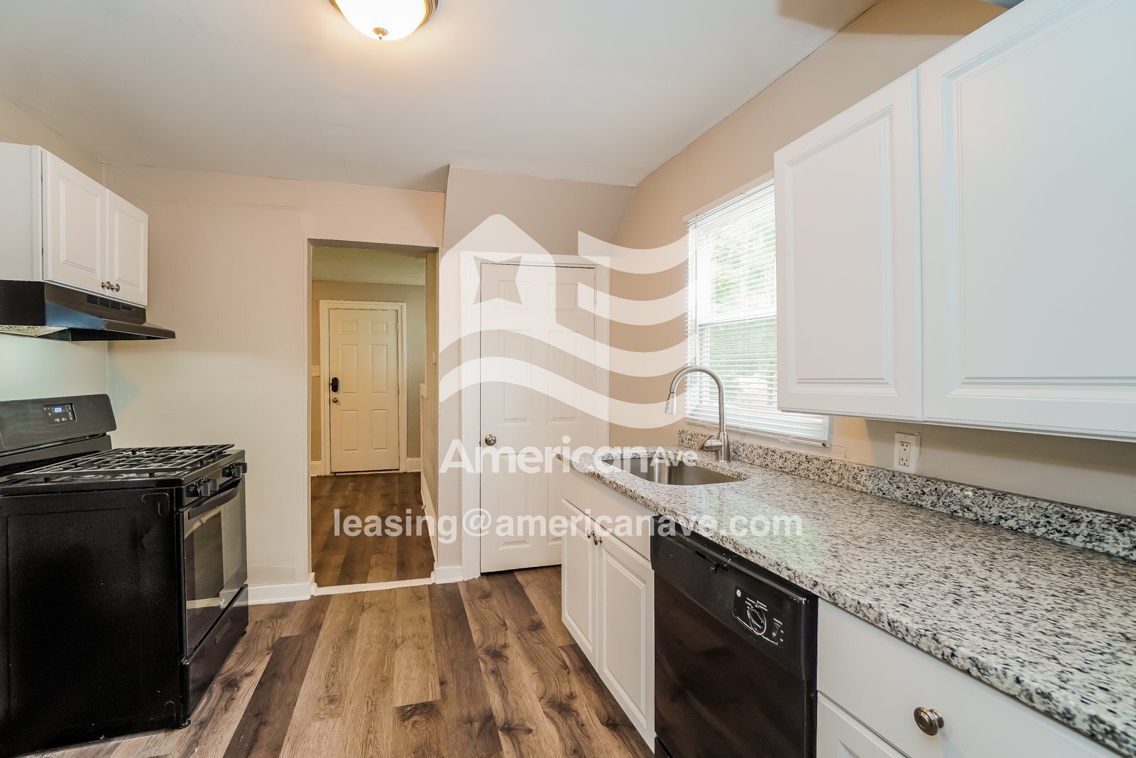 Building Photo - 1510 Arlington Ave