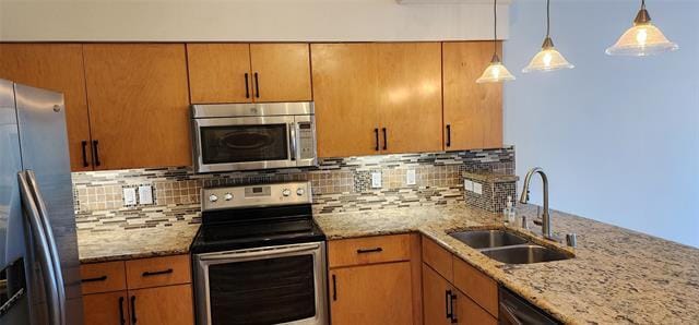 Building Photo - 3102 Kings Rd