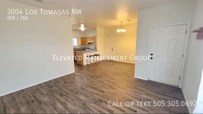 Building Photo - 3004 Los Tomases Dr NW