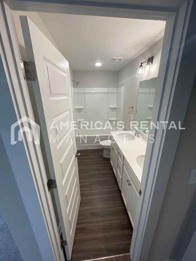 Building Photo - DEPOSIT PENDING! Home for Rent in Oak Grove, AL!!! Available to View Now!