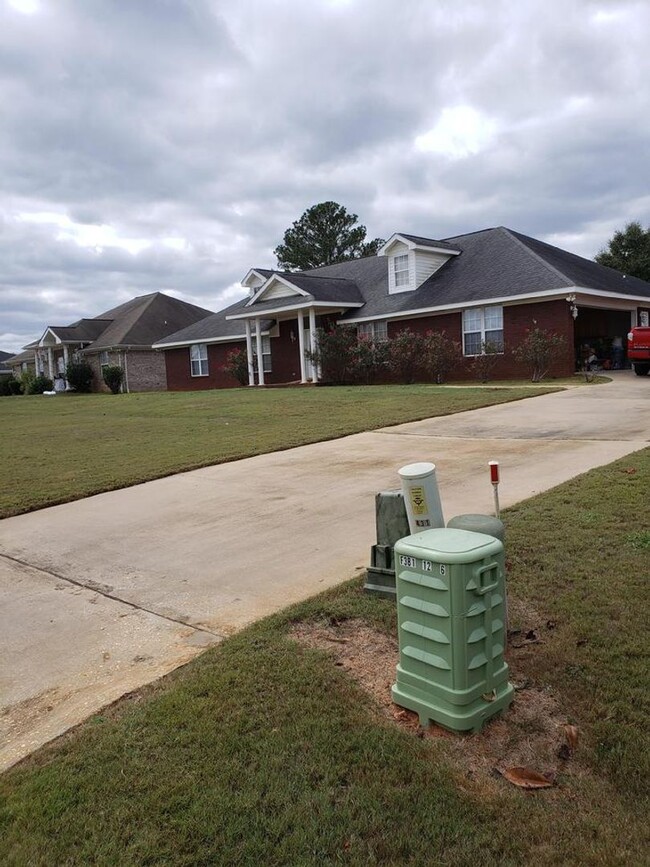 Building Photo - The Woodlands Subdivision/ Level Plains .....