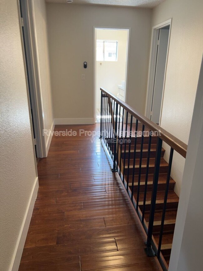 Building Photo - 2861 Carma Ct