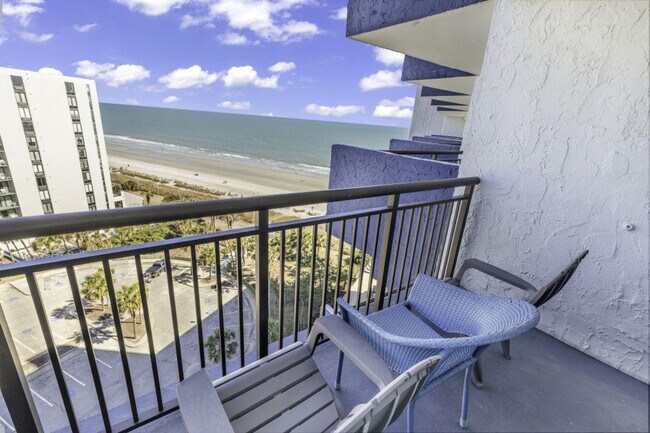 Building Photo - 2001 S Ocean Blvd