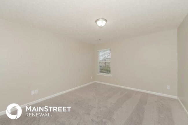 Building Photo - 204 Vintage Cir