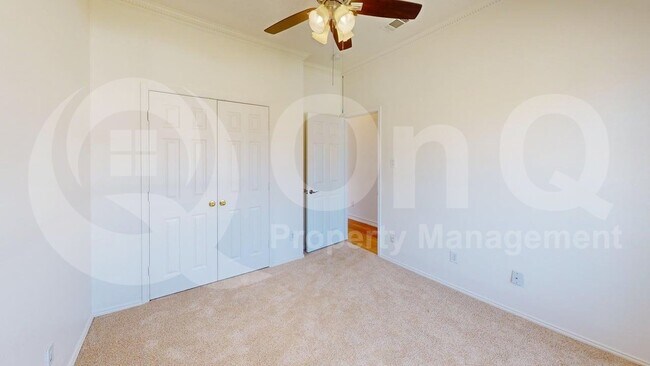 Building Photo - 6717 Smallwood Dr