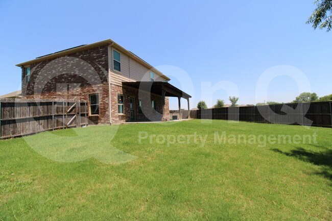 Building Photo - 1115 Quartz Trl