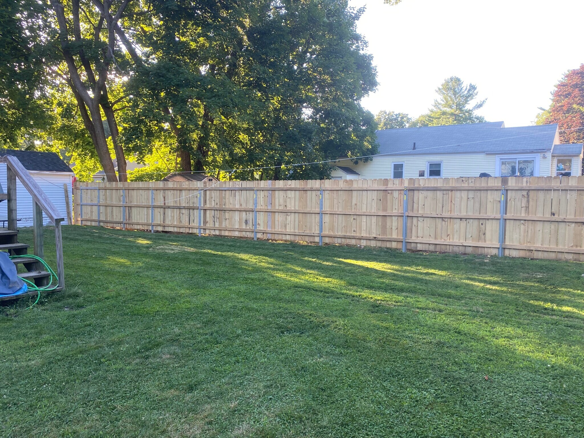 fenced in backyard - 2 Kay St