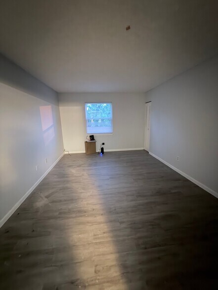 Building Photo - 3204 Fordhaven Rd