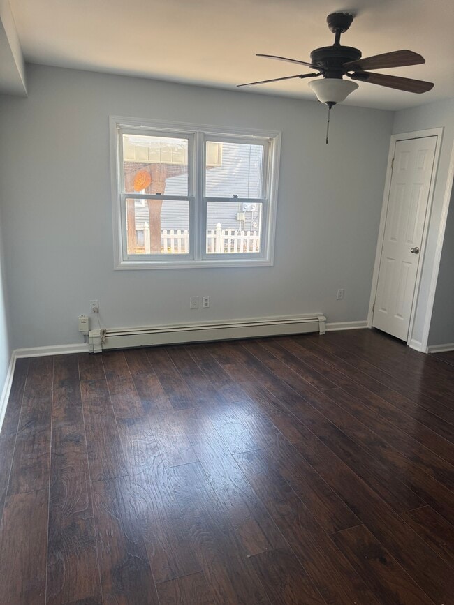 Building Photo - 67 Canal St