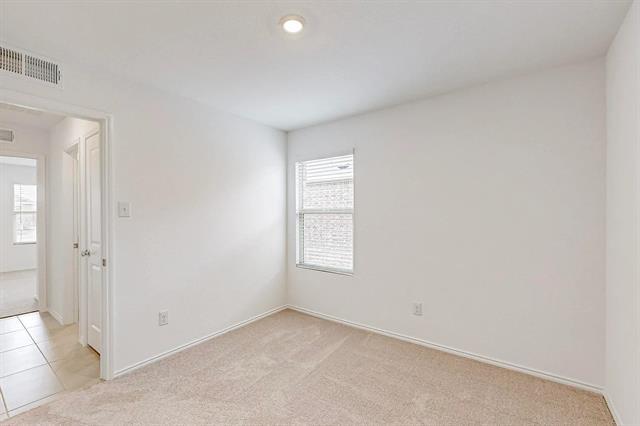 Building Photo - 2813 Ozark Cir