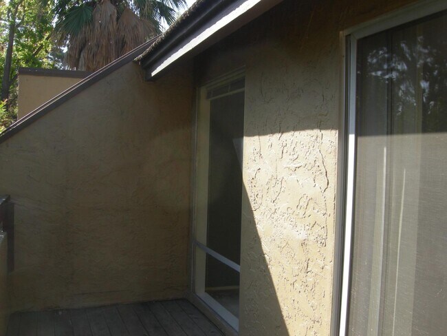 Building Photo - 310 Tradewinds Dr