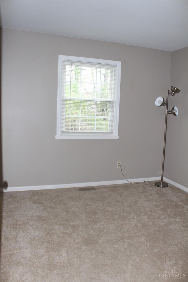 Building Photo - 9156 Dominion Cir