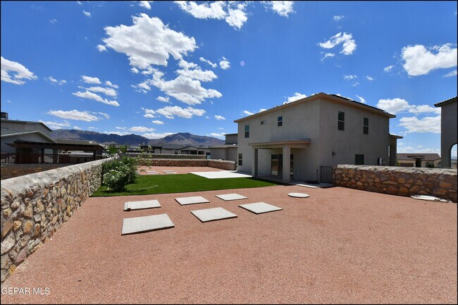 Building Photo - 2358 Enchanted Gem