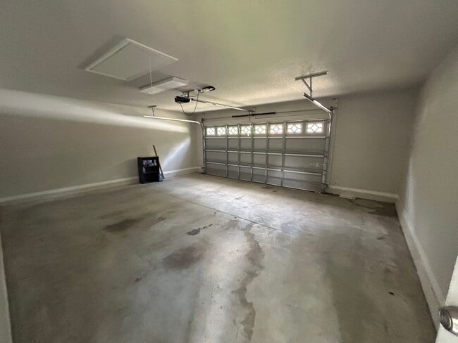 Building Photo - Beautiful Home In Garison Way