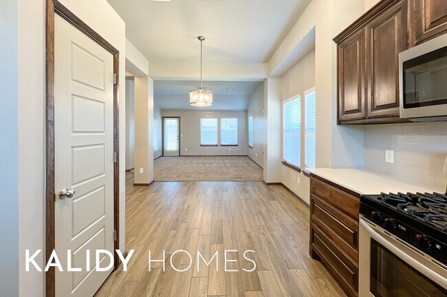 Building Photo - 12933 NW 3rd Terrace