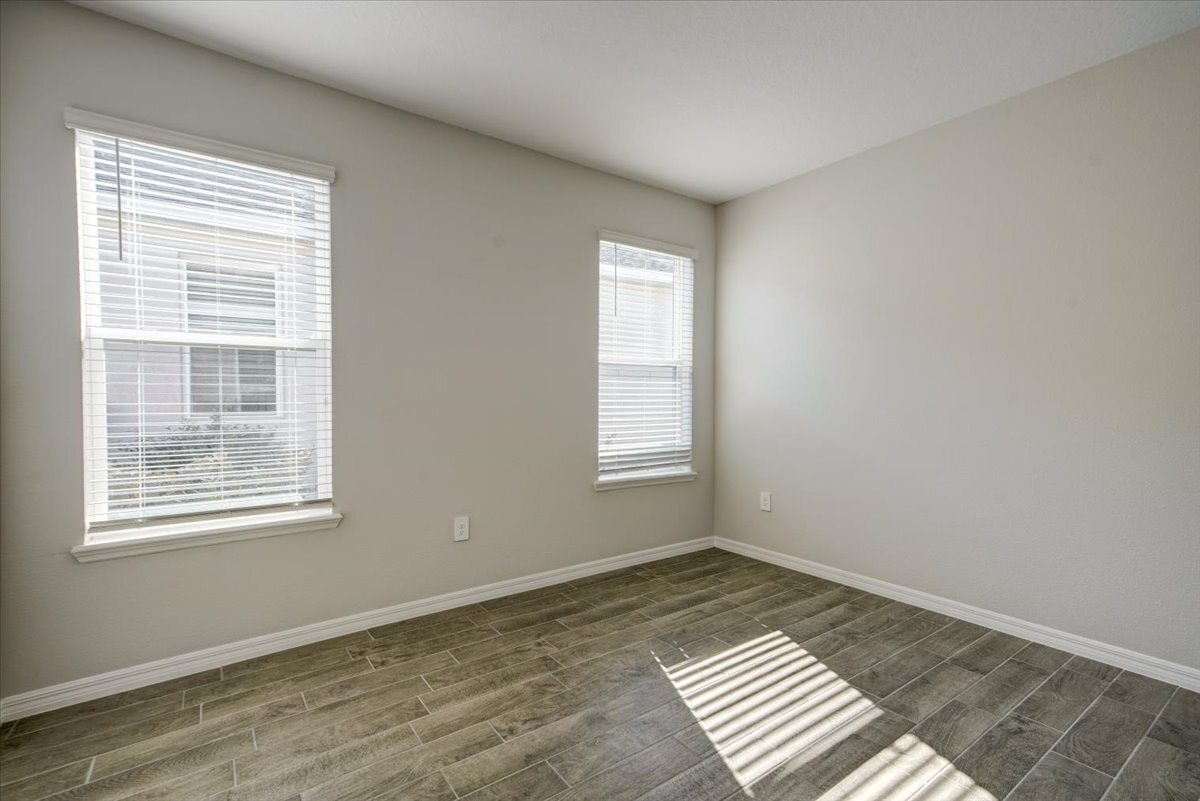 Building Photo - 2118 Ridge Pointe Ln