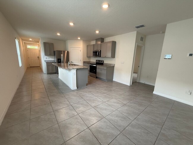 Building Photo - 2642 Angel Falls Dr