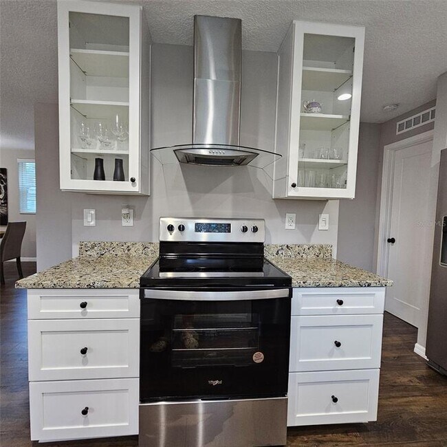 Building Photo - 3148 Boggy Terrace Dr