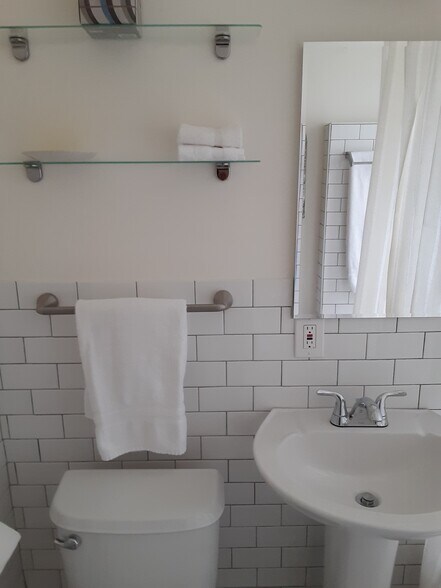 Building Photo - 4101 Dallas St