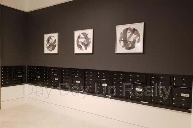 Building Photo - 788 West Marietta St NW