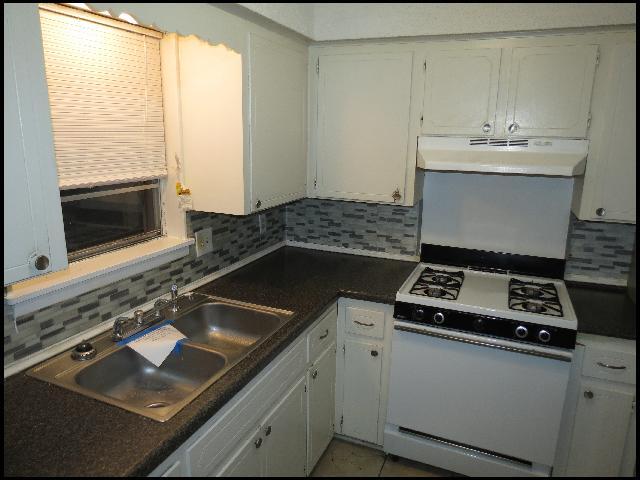 Building Photo - 4624 Manchester Dr