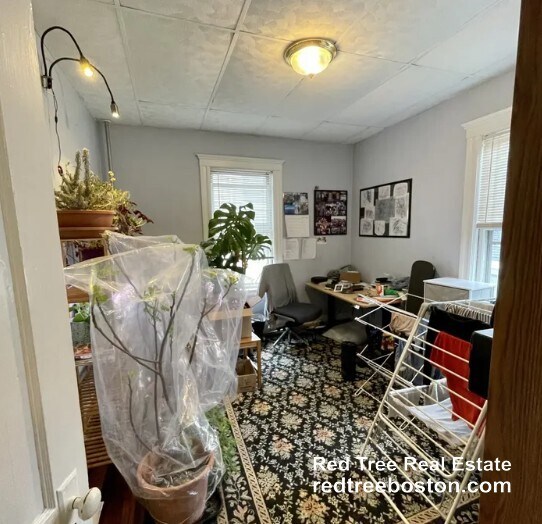 Building Photo - 21 Bothwell Rd