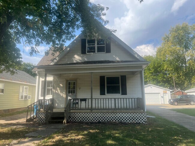 Primary Photo - 1101 N 2nd St