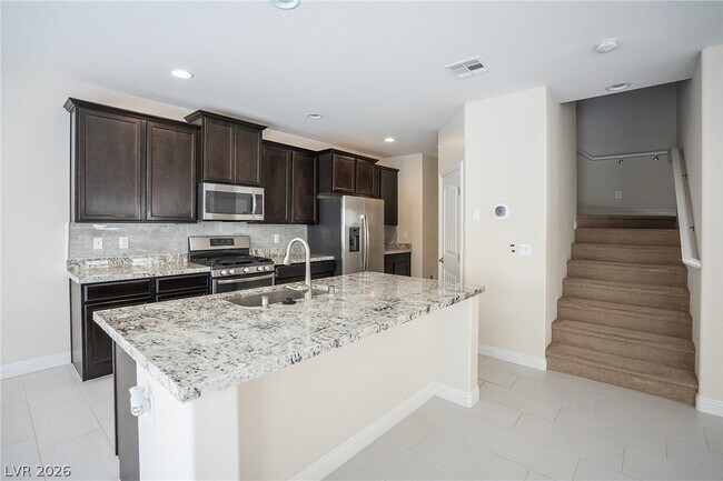 Building Photo - 9419 Sparkling Wing Ct