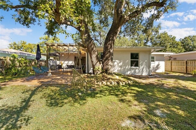 Building Photo - 1010 Bay Breeze Terrace