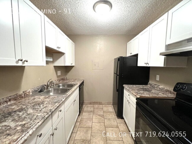 Building Photo - 5042 El Camino Dr