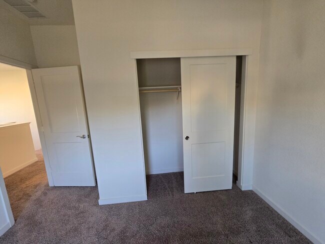 Building Photo - 3956 Aristotle Cir
