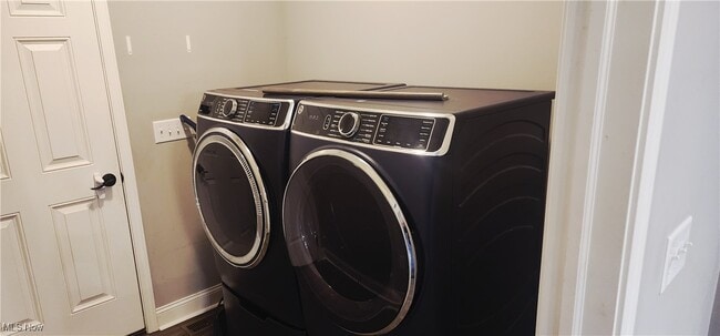 Building Photo - 6965 Chandlersville Rd