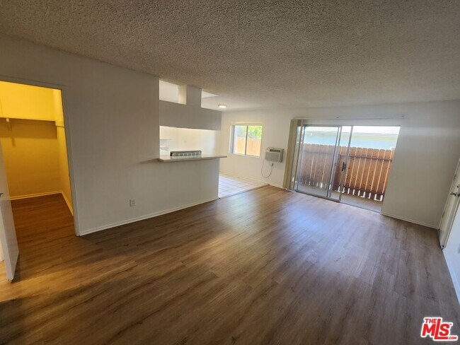 Building Photo - 7511 Norton Ave