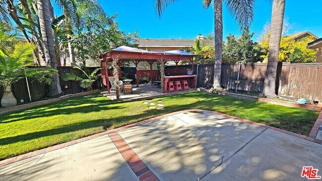 Building Photo - 16462 Turnbury Ct